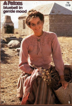 Load image into Gallery viewer, PATONS 795 KNITTING BOOK ENGLISH SUMMER FAVOURITES KNITTING PATTERNS