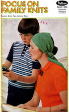 Load image into Gallery viewer, PATONS 334 KNITTING BOOK ENGLISH KNITTING PATTERNS
